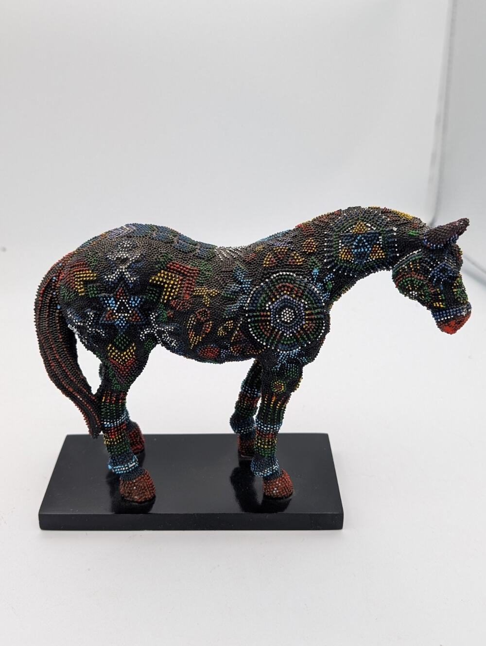 Trail of Painted Ponies Guardian Spirit 12230 Huichol Beaded Horse Figurine 2E